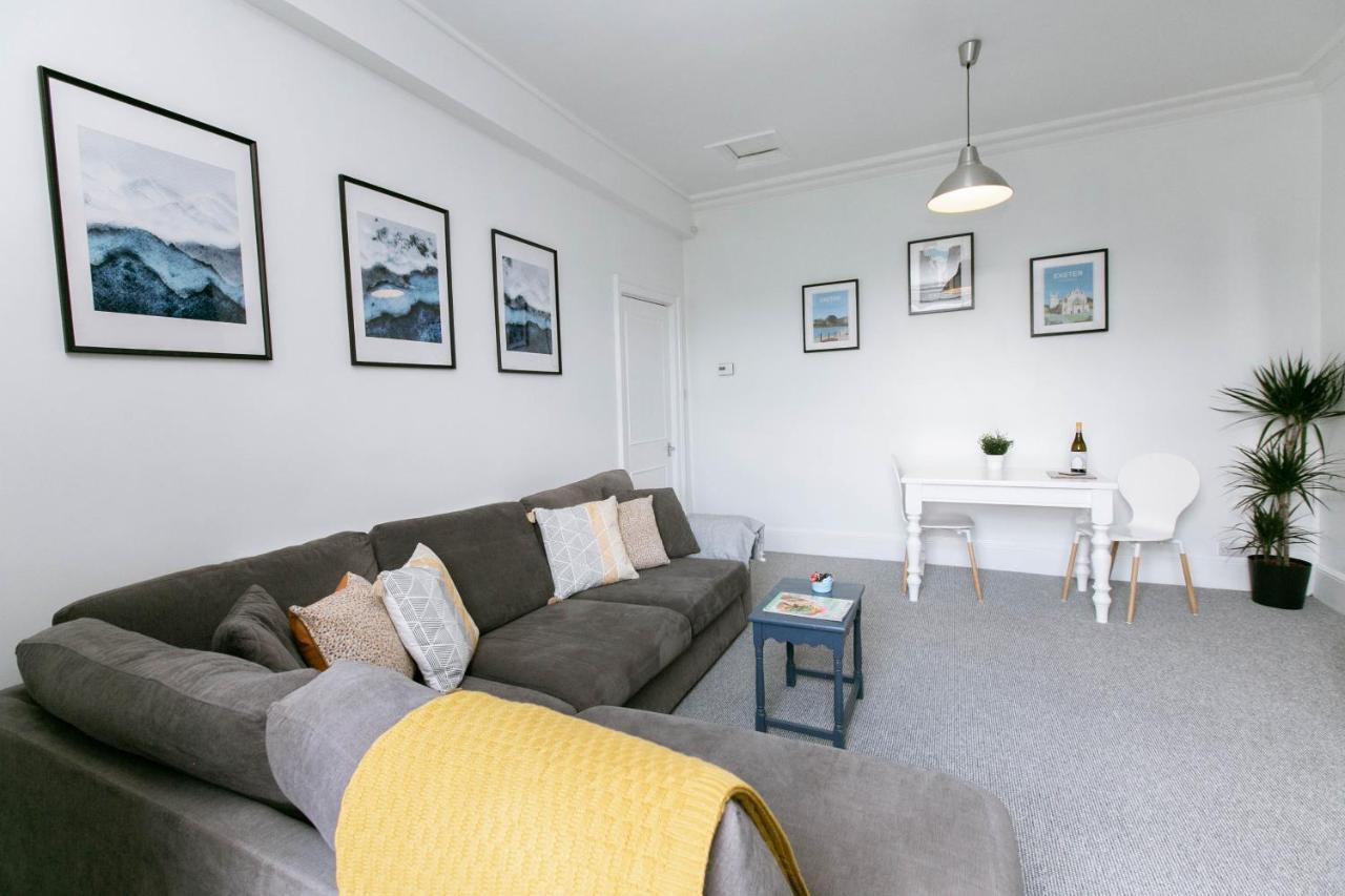 Spacious Apartment, Free Parking, Central Location Near To Uni, Hospital, Town Exeter Bagian luar foto